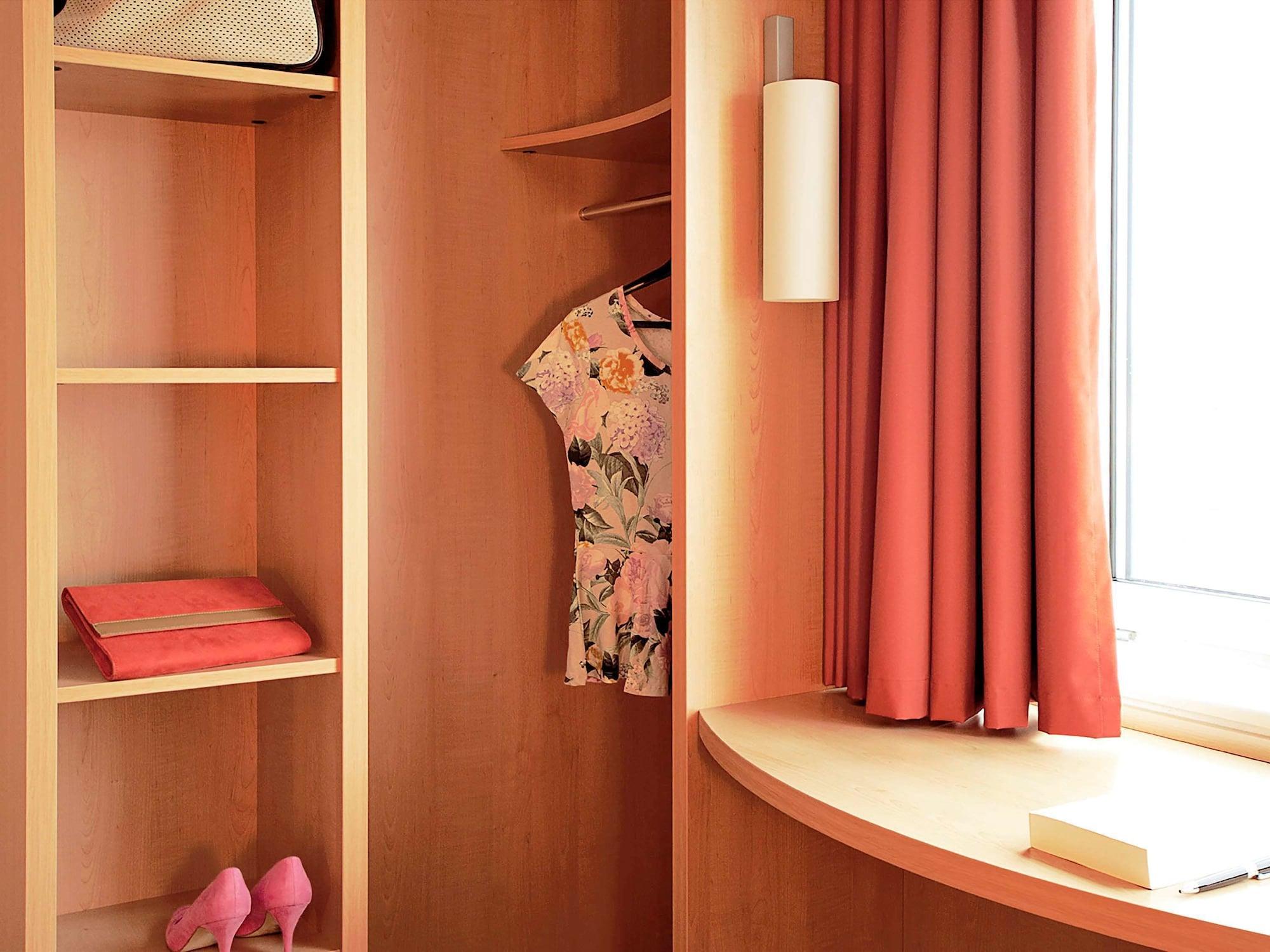 B&B Hotel Les Sables-D'Olonne Centre Gare Eksteriør bilde