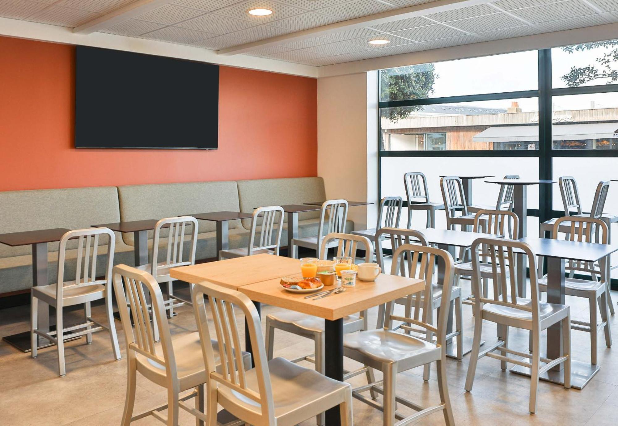 B&B Hotel Les Sables-D'Olonne Centre Gare Eksteriør bilde
